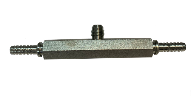 NPTスレッドのティーホースフィッティングに有刺鉄線