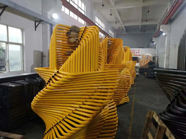 スチールワイヤーキャリア