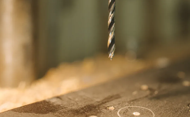 精密な部品のためのCNCマシンブロンズをCNCする方法は？