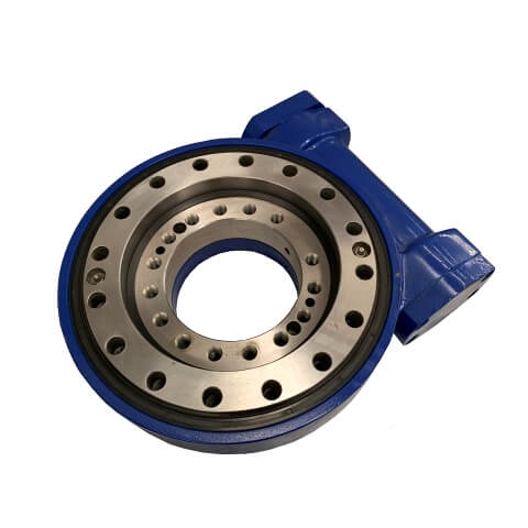 太陽追尾システムの旋回ドライブを指定するにはどうすればよいですか?